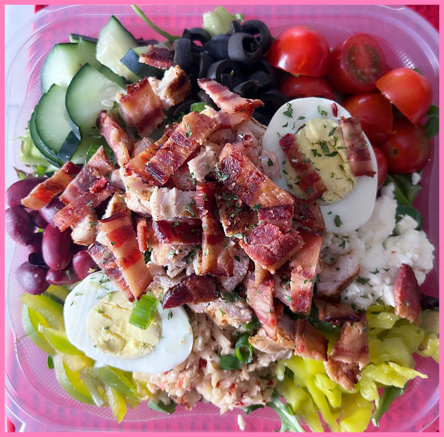 CHICKEN BREAST DELUXE SALAD